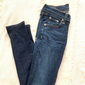 Rag & Bone dark-washed skinny jeans size 26